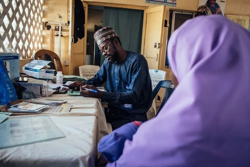 64944a9c92065baf734fc78e_9337_Abubakar(FO)_Fatima(caregiver)_Ahmed(infant) copy-p-800.jpeg