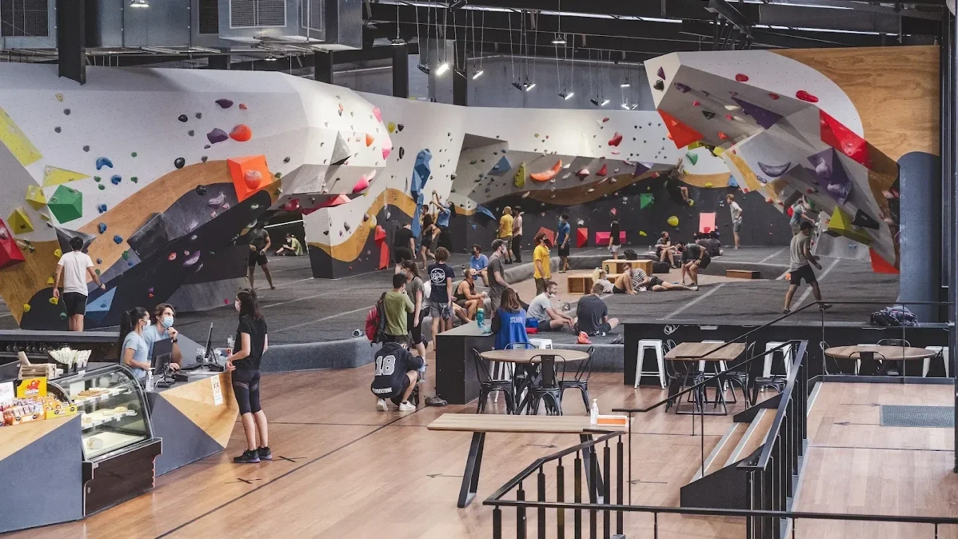 Brunch & Bouldering