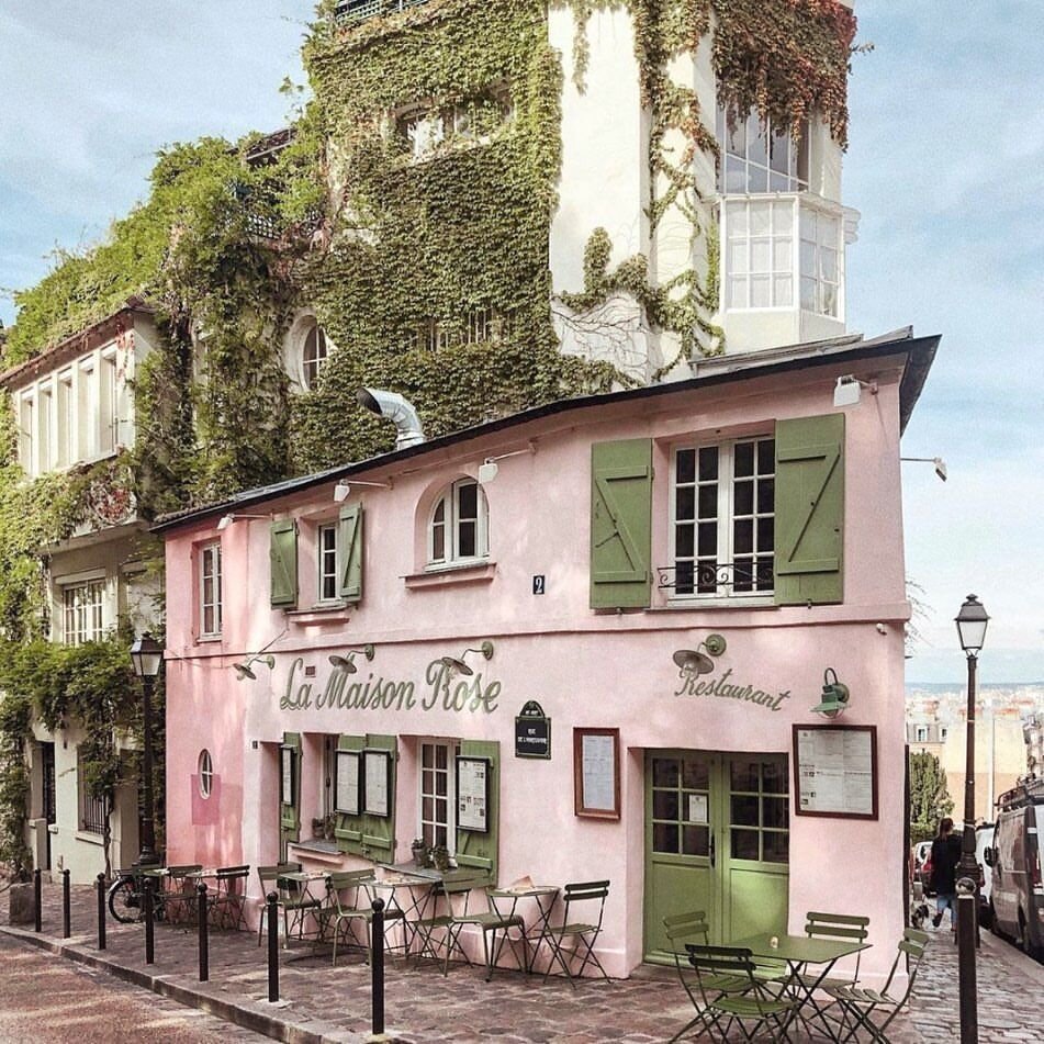 La Maison Rose, Restaurant on Instagram_ “Tous en terrasse! Venez retrouver notre cuisine maison, nos vins bios, et le charme intemporel de ce coin de rue! Ouvert de midi à 22h, les…”.jpeg