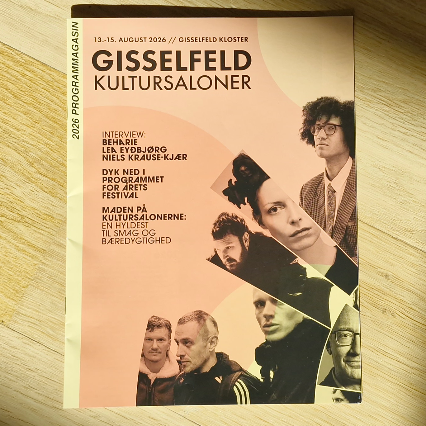 Årets programmagasin er på gaden