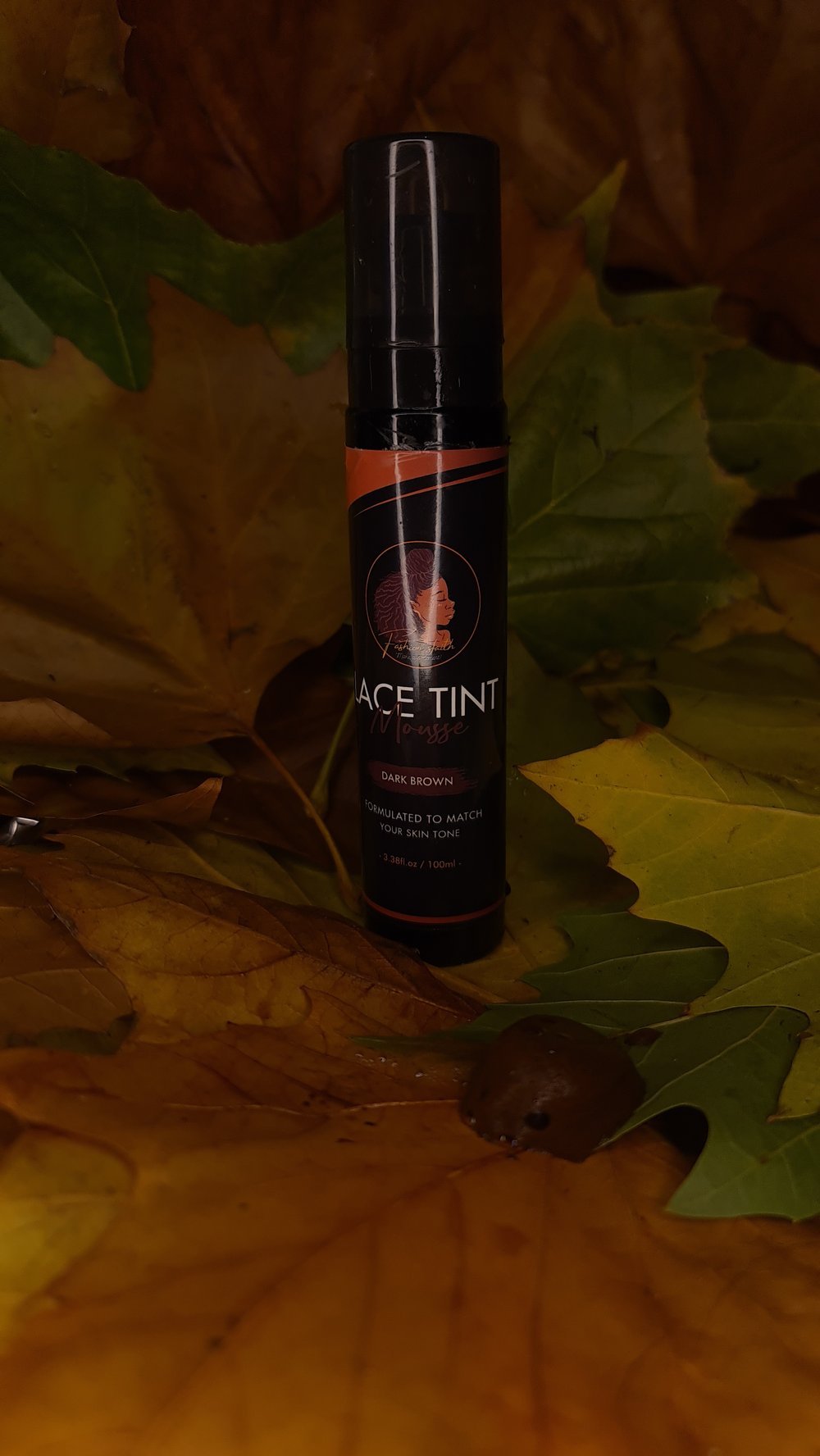 lace tint mousse, leaf backdrop