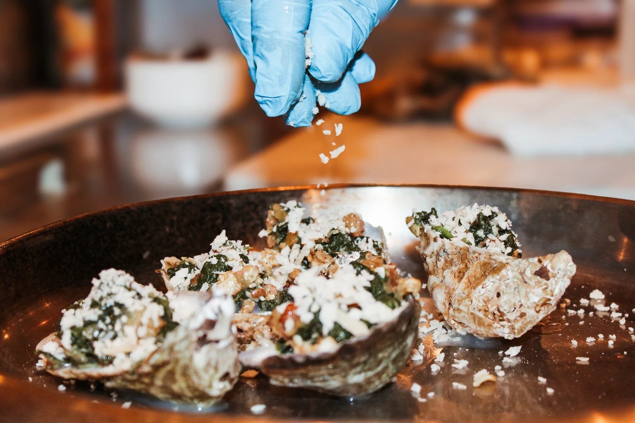 Even if you missed Oyster Hour last night — don’t worry. Our oysters are here every night and they don’t miss. 🦪🔥
 #VirginiaRestaurants #vafoodie #chophouse #tastevirginia #steakhouse #visitsuffolk #suffolkva #virginiaeats #suffo