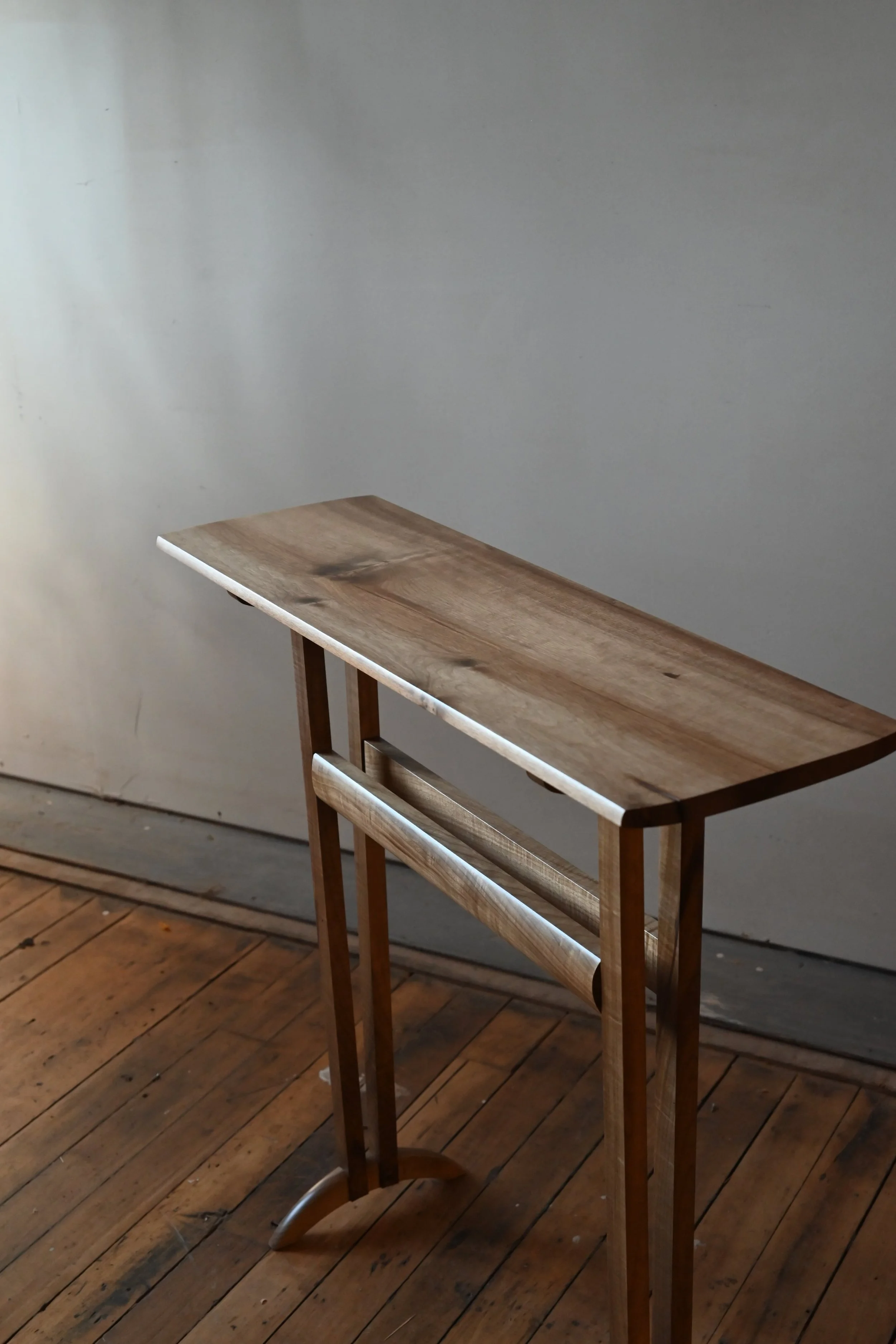 MYRTLE TABLE 4-min.JPG