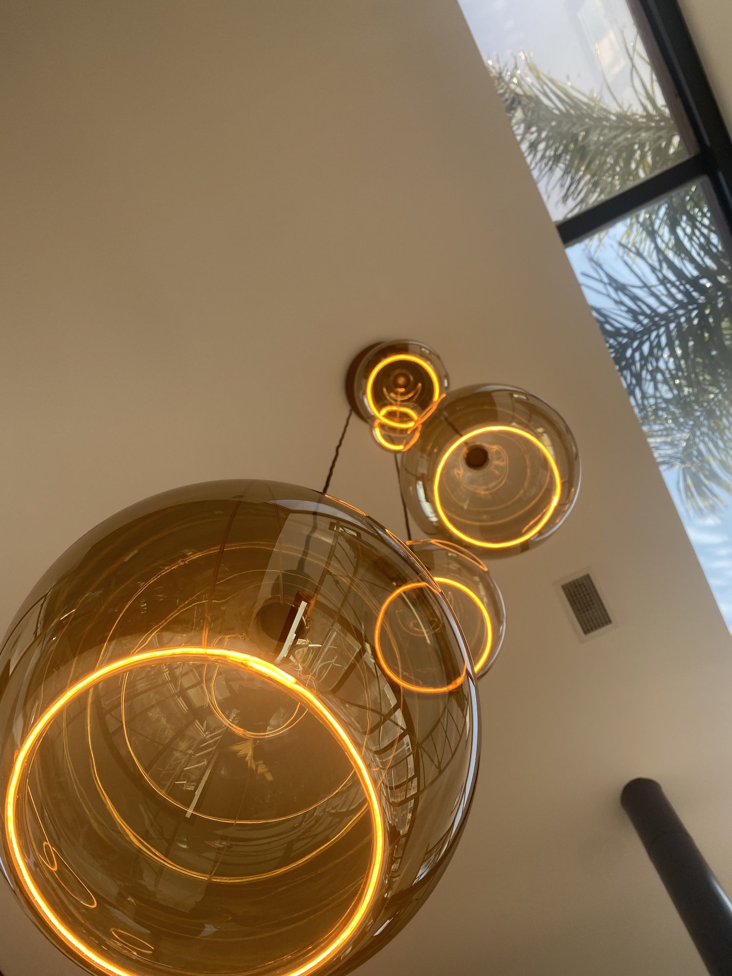 Ampoule LED Ambrée Floating Globe Smokey 125mm – Hoopzi