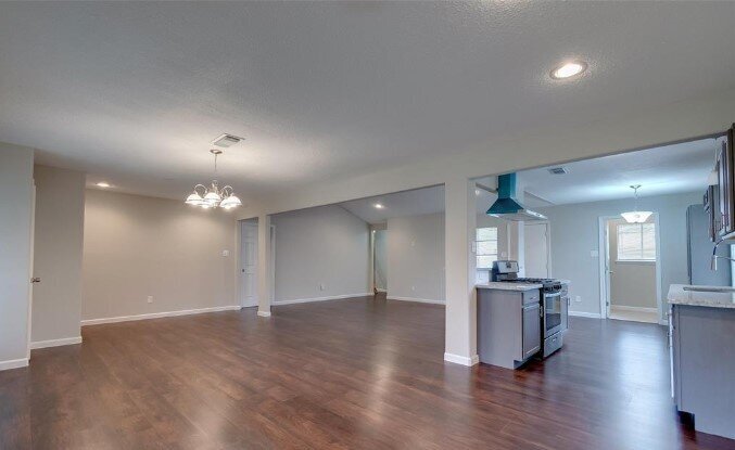 Dining+-+kitchen+-+den.jpg