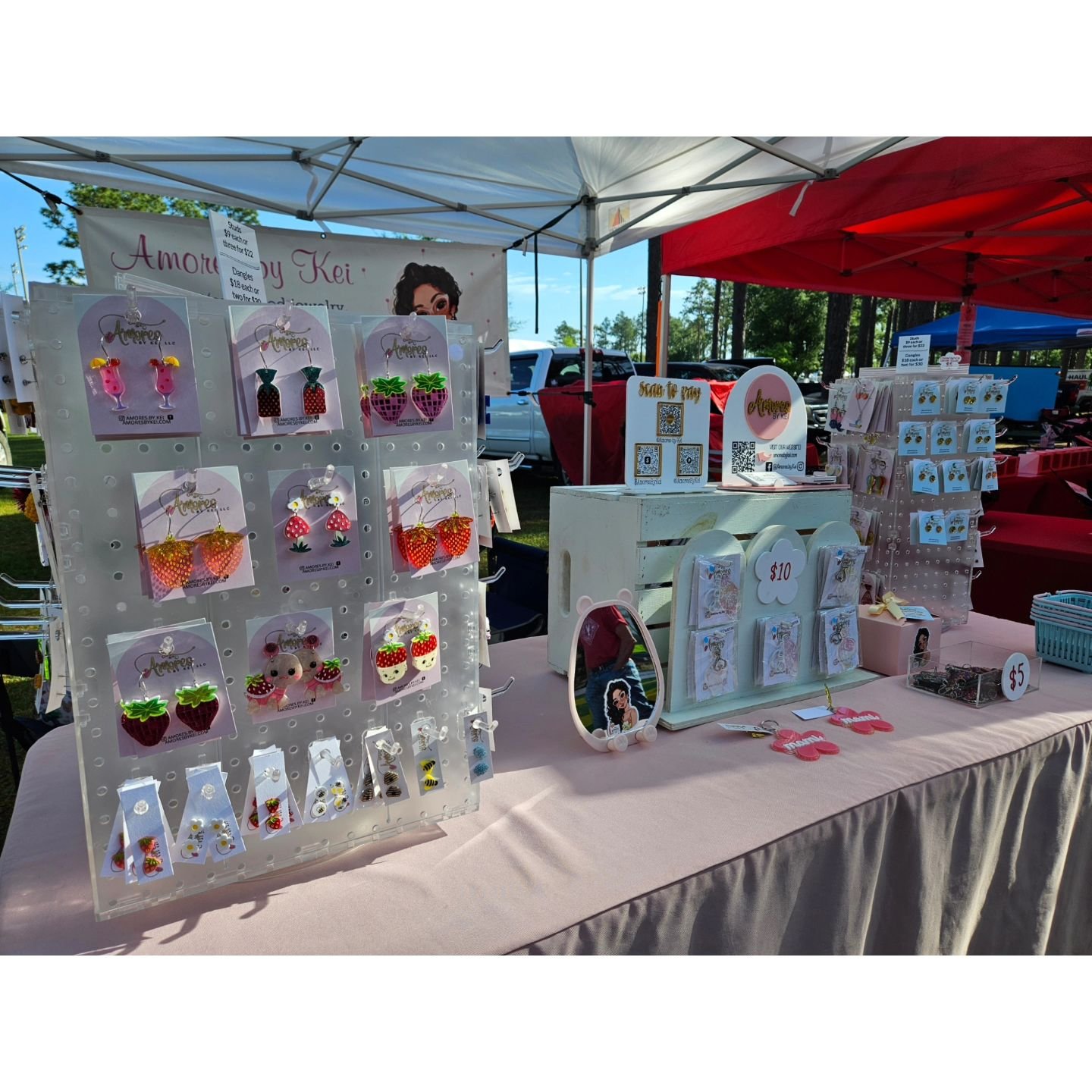 Looking forward to another great day at the Strawberry Festival today. We are open 9am-5pm and the strawberry earrings have been restocked 🙌🍓

Come say hi!