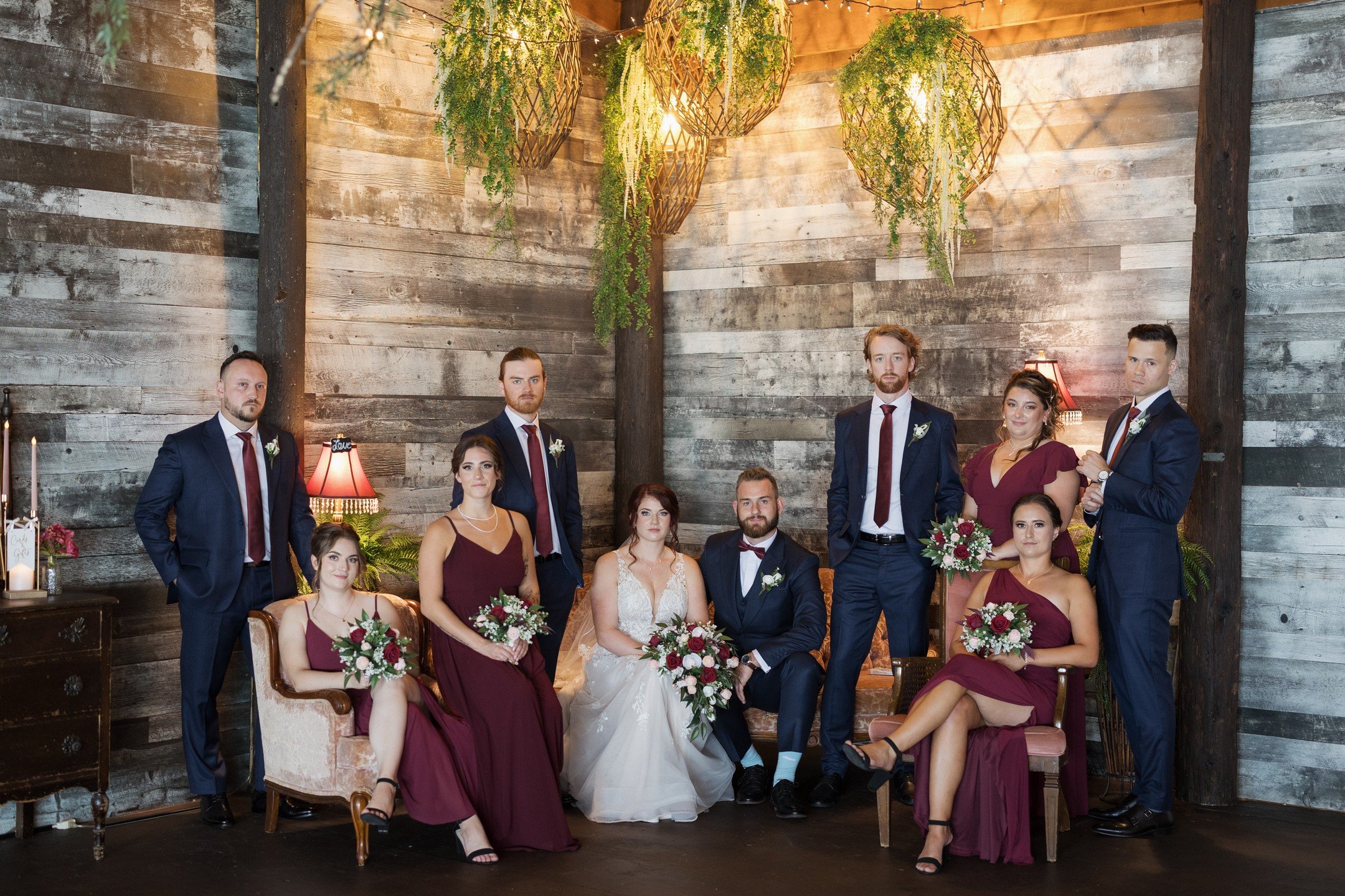 🕴️👰 ⚡Going into the weekend is fun when you look this fancy.
#winnipeg #winnipegweddings #winnipegweddingvenue #winnipegweddingphotographer #manitobaphotography #manitobaweddings #exploremb #canada #canadianweddingphotographer #sunset #weddingsunse