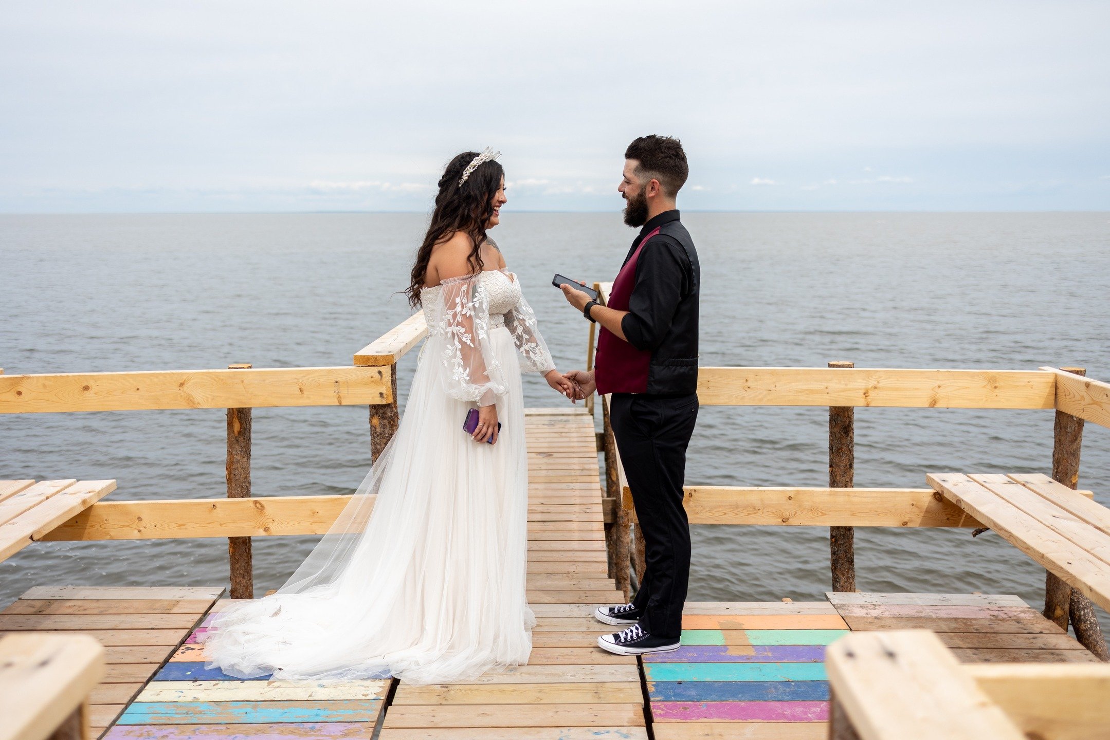 🩵🩷🧡 Lake wedding &gt; everything ✌️