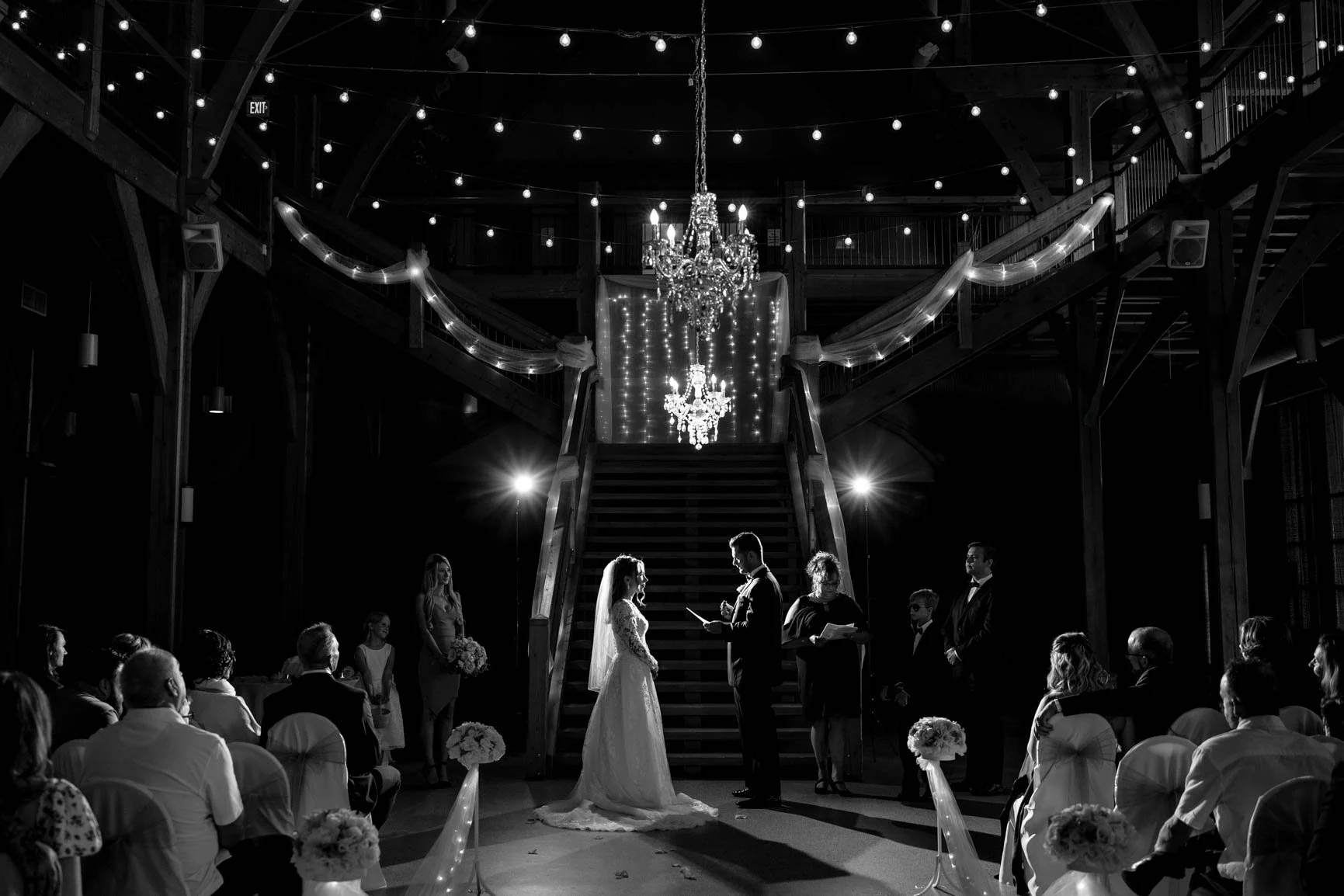 ❄ 🤗Slooowly moving into photo downtime for a couple of months as do the final touches on the last wedding &amp; wee beautiful baby shoot of 2025. THANK YOU all for my busiest, cutest and most crazy year yet. I cannot wait to share!