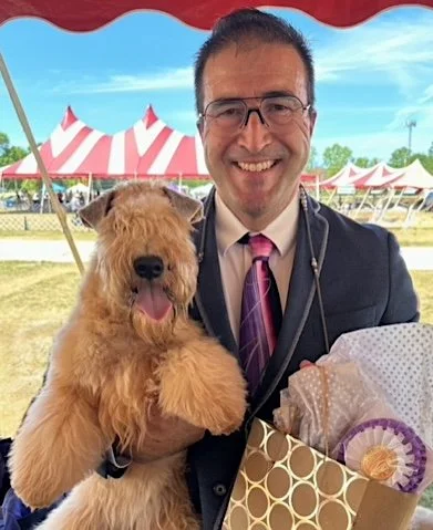 Guillermo&Wheaten at dogshow