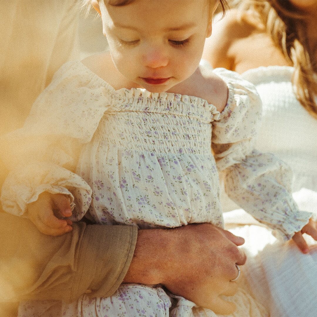 &ldquo;My best feeling is that I am a little part of them.&rdquo;
-I will never be over the beauty that is Helena + her sweet girl Stevie. And I will never be over the beauty that is Helena + Stevie on the Oregon coast dancing in @nothingfitsbut dres