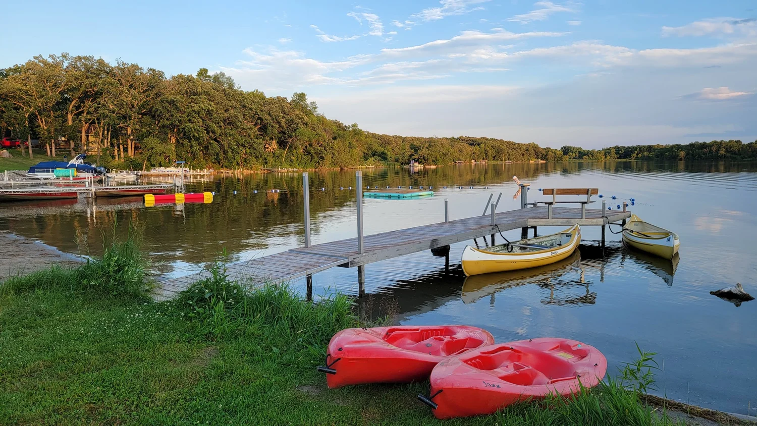 Boat Rentals — Swan Lake Resort & Campground
