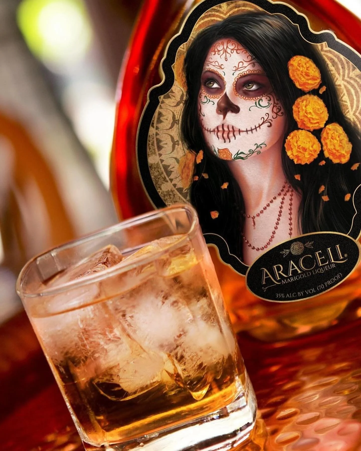Happy National Liqueur Day!🧡
Haven’t you heard? She’s a vibe!✨🧡
#Araceli ✨
#aracelimarigold #floral #sweetness #delicious #nationalliqueurday #awesomeness #onice #tasty #treat #yummy