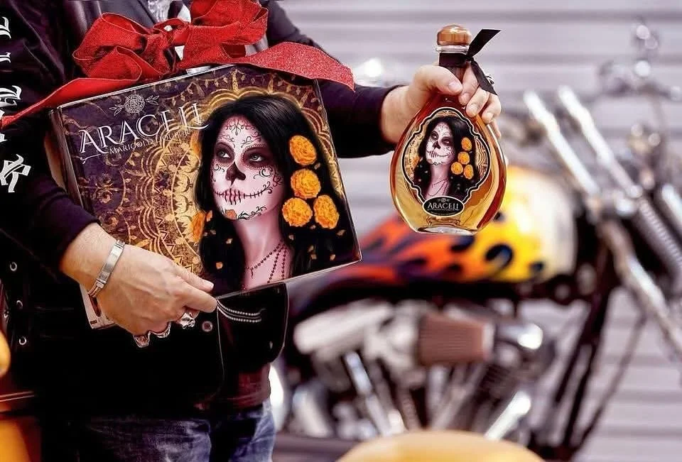 Holiday Fun Starts Here! 🥃🐾 Delivered straight to your door from our online store!