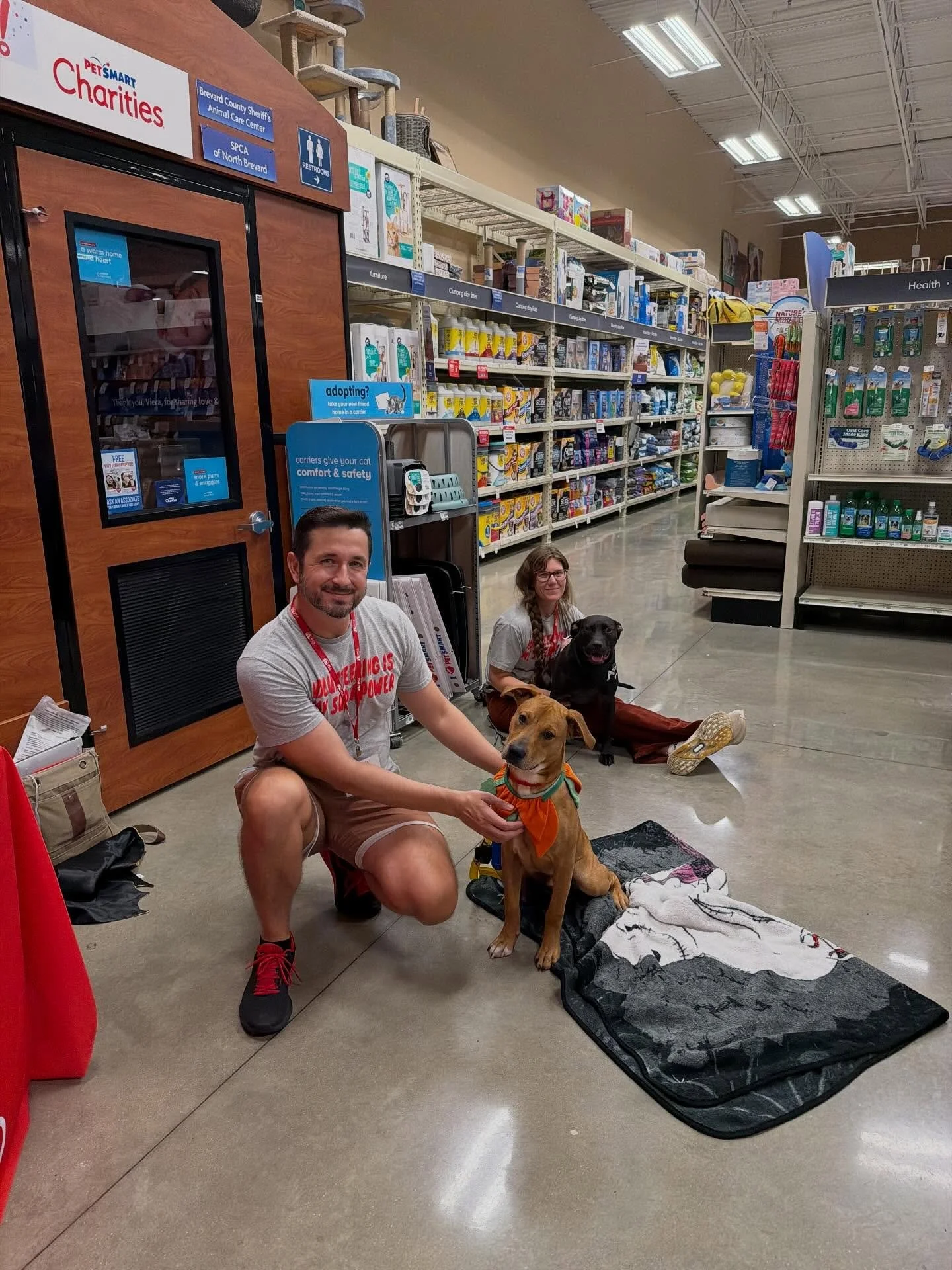We’ve got some doggies at PetSmart in Viera to help them celebrate their National Adoption Week! You can also meet Charcuterie from @bcso_animalservices (we’re all obsessed!). We will be here until 2PM, so come shop and meet your new best