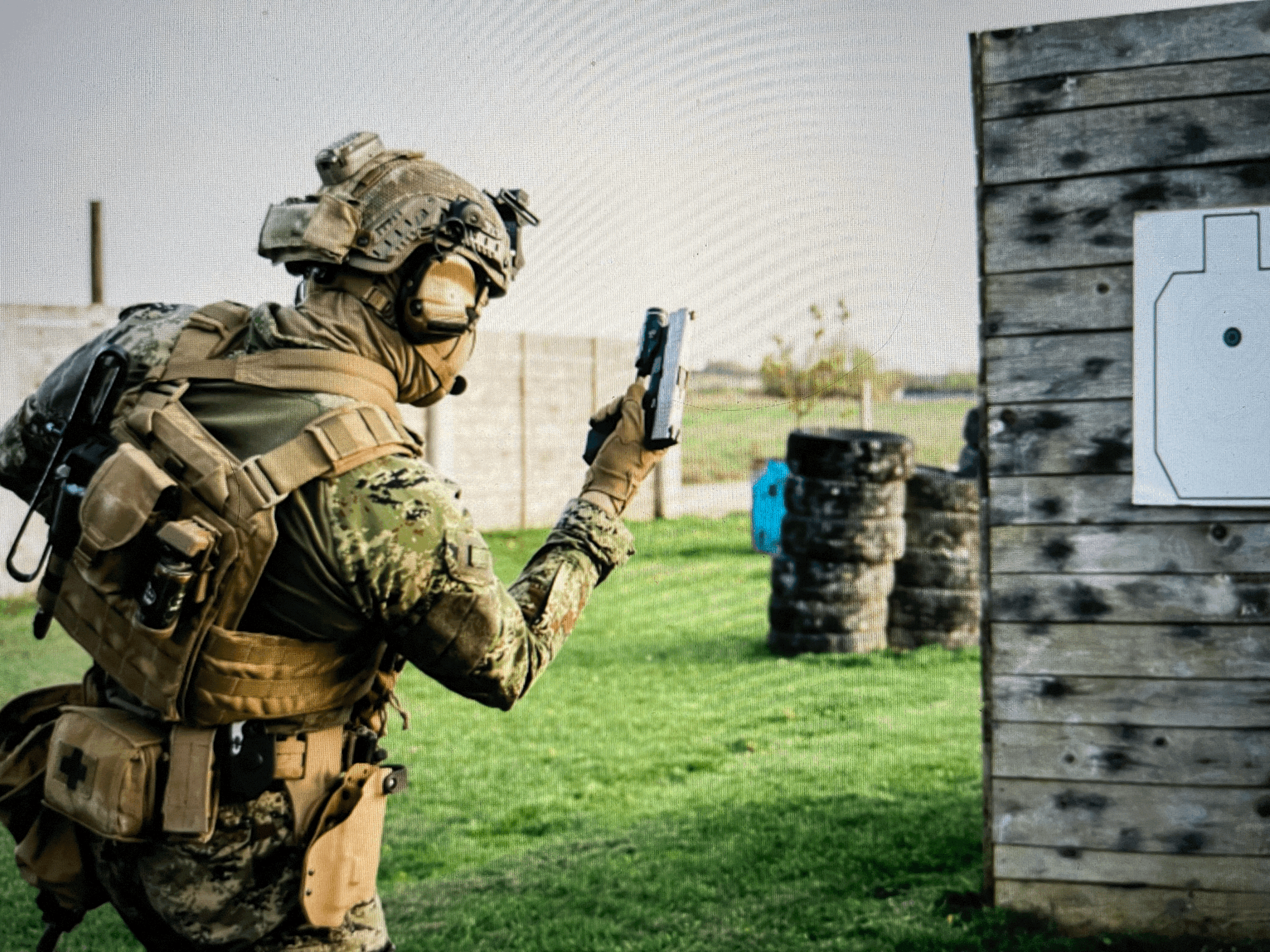 Advanced Combat Pistol 2 course in action
