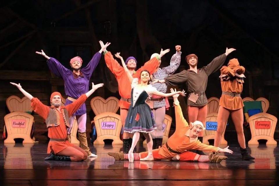 ✨3️⃣✨Just 3 days until SNOW WHITE is live and on stage! 

We can&rsquo;t wait to be entertained by all the adorable forest creatures and the lovable dwarfs!
🦌🍄🐸

Tickets are selling quickly, get yours today!
🎟️ Only at venturacountyballet.com

📅