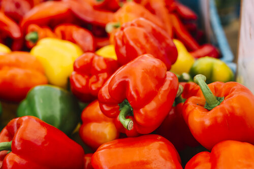 close-up-fresh-red-bell-peppers.jpg
