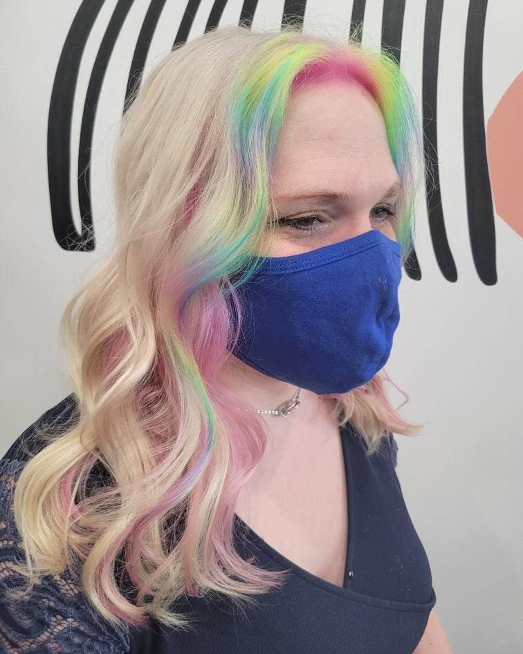 Hair by @magicalhairgirl 
.
#sprucehair #rainbow #innersense #curls #hairsalon #rainbowhair #wavyhair #innersenseorganicbeauty #sulfatefree #hairbrained #durhamnc #bullcity #prismacolor #hairinspo #pintura #bestofdurham #unc #duke #durhamhair #durham