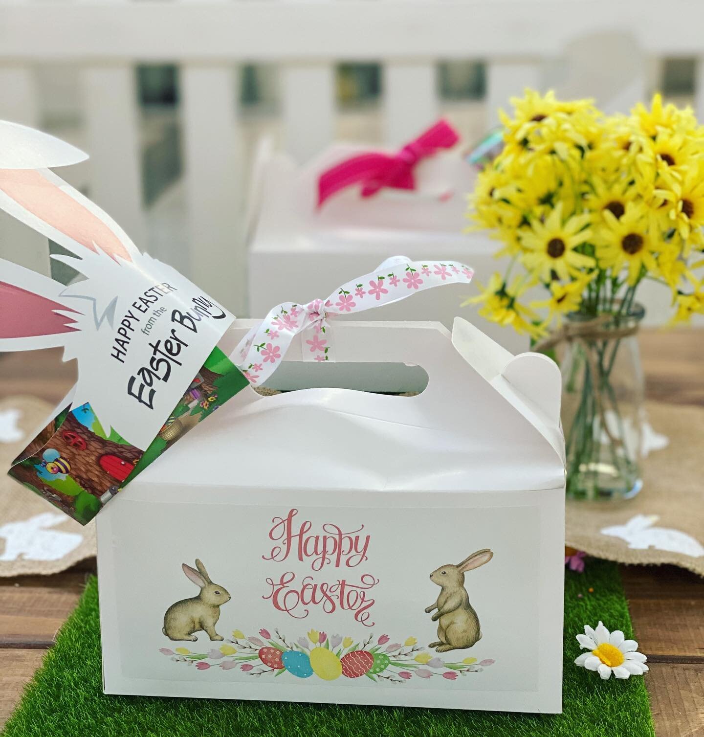 Easter is just a few sleeps away! Hop hop to it 🐥🐥#easterbreakfast #easter #bunnies #alice #madhatter #whiterabbit @stocklandmerrylands