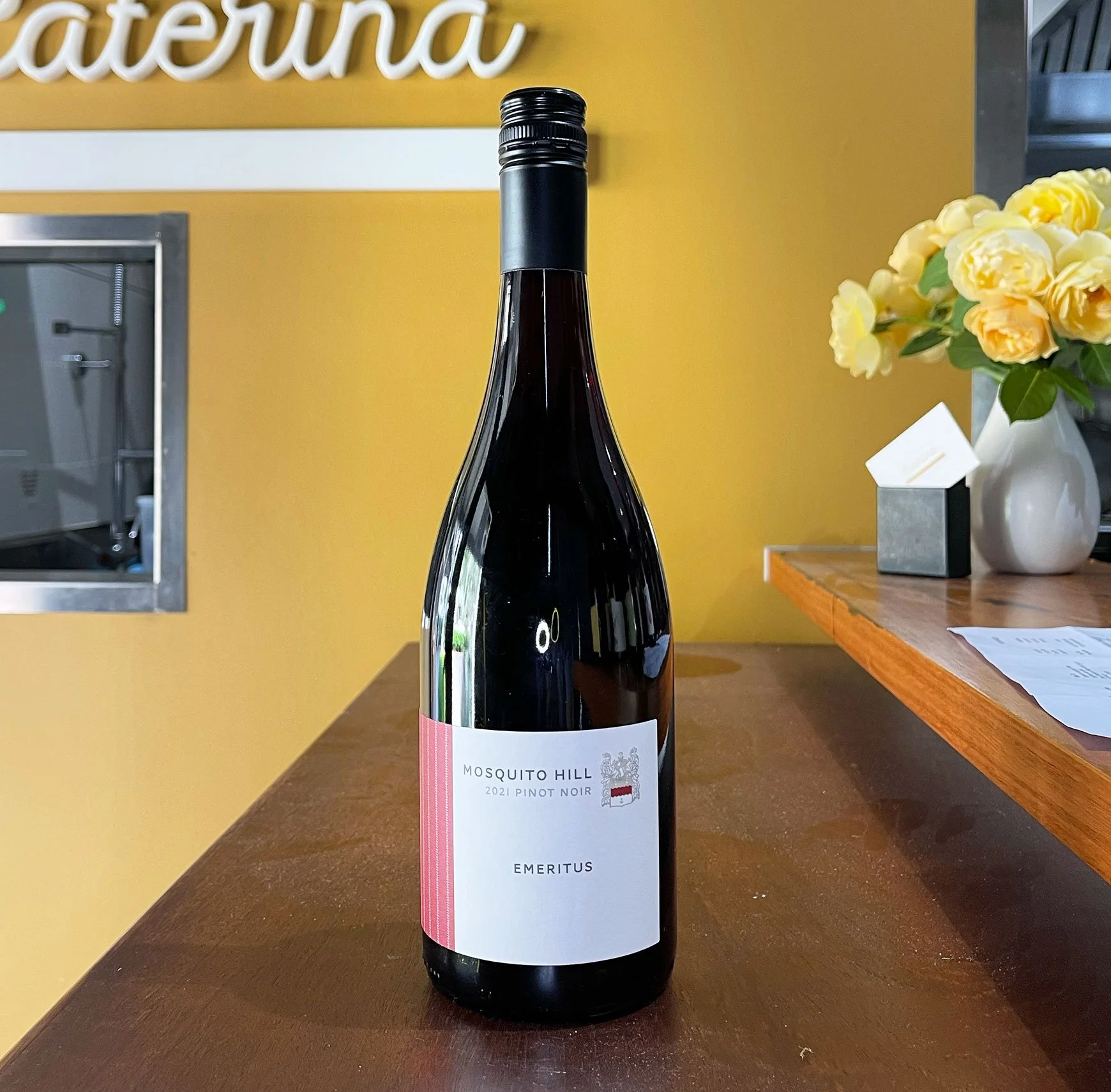 Red Wine - Mosquito Hill Emeritus, Pinot Noir 2021