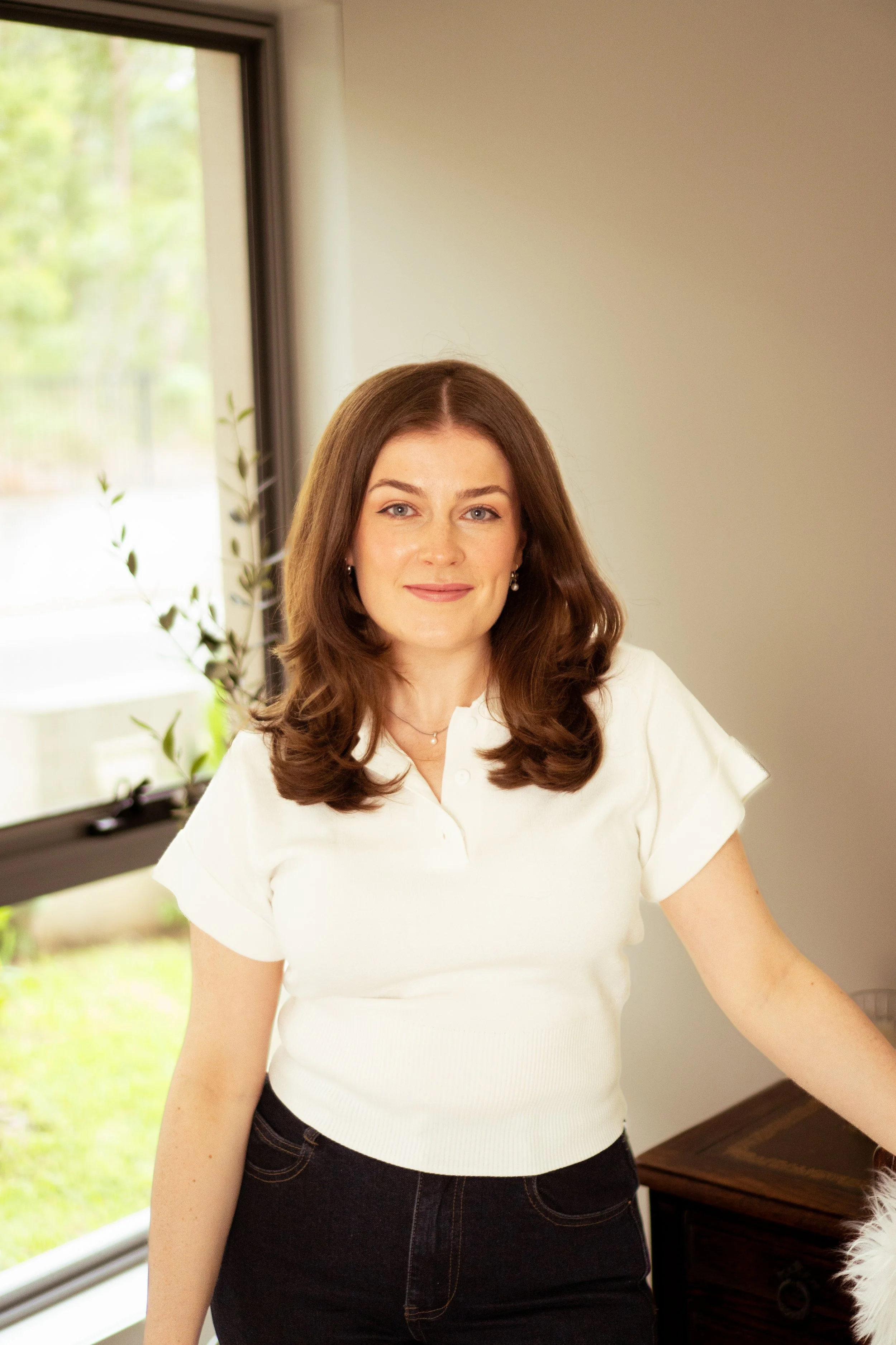 Demi Louise is a creative musician, singer, songwriter, actor, editor and producer