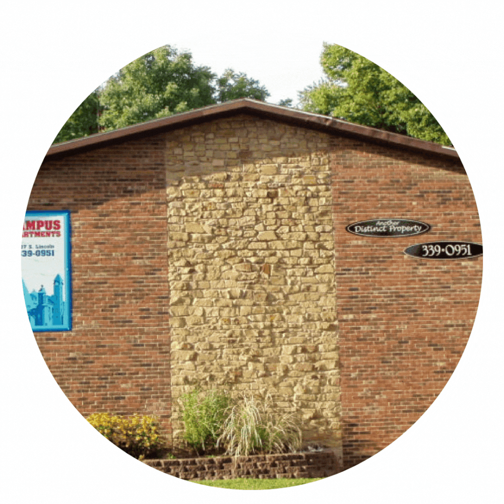 1 Bedroom Apartments — DISTINCT MANAGEMENT