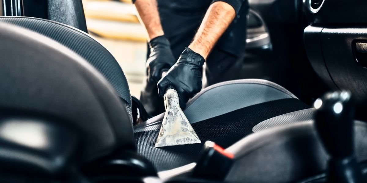 car detailing.jpg