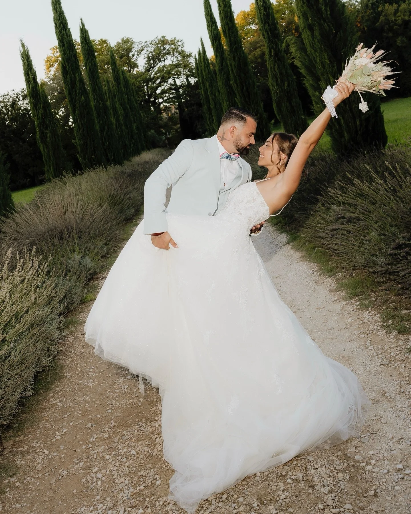 Some images don&rsquo;t try to impress, they simply aim to be felt. The ones that whisper instead of shouting.

I&rsquo;m C&eacute;line, a Paris wedding photographer, sensitive and inclusive, drawn to real emotions and an editorial approach. Between 