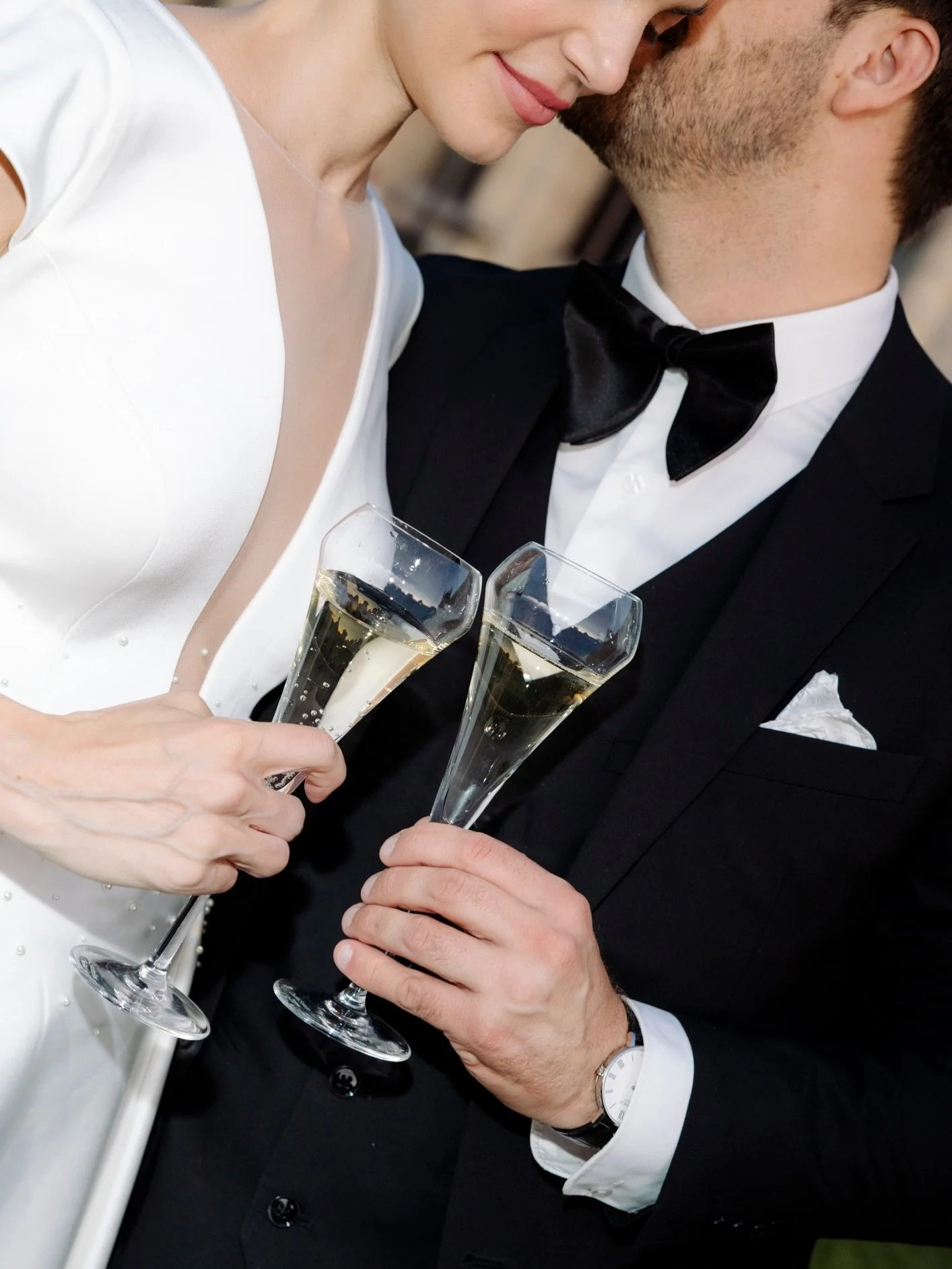 But what would a wedding be without champagne, especially in France, especially in Paris where love is celebrated with bold joy.

Champagne is not just tradition, it is the spark, the first to us, the clear sound that marks the beginning of a new sto