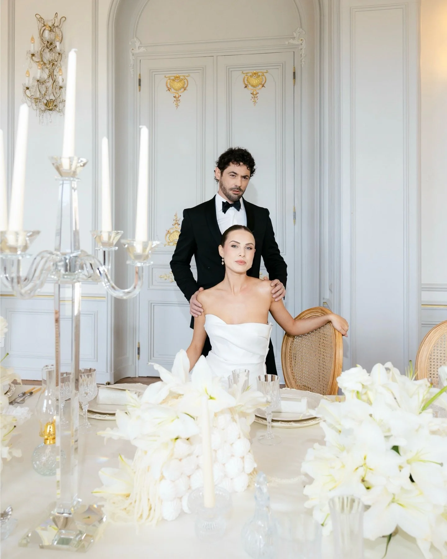 SWAN R&Ecirc;VERIE 🦢 
Thx for the dream
.
Photographer @celinekoppweddings 
Wedding planner &amp; designer:&nbsp;@mc2monamour
Venue :&nbsp;@chateau_nainville_les_roches
Floral design :&nbsp;@studiomaisonciero
Stationary :&nbsp;@recreation_officiel
C