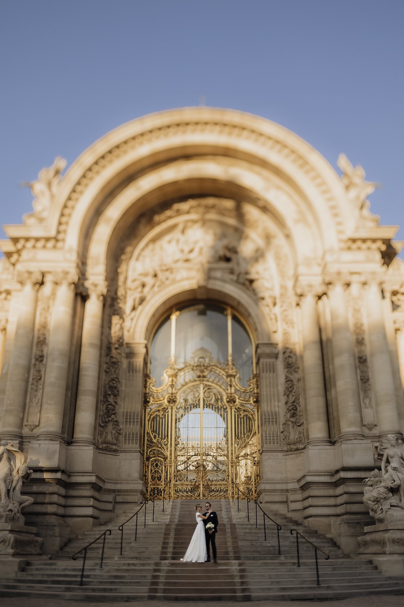 paris elopement photographer