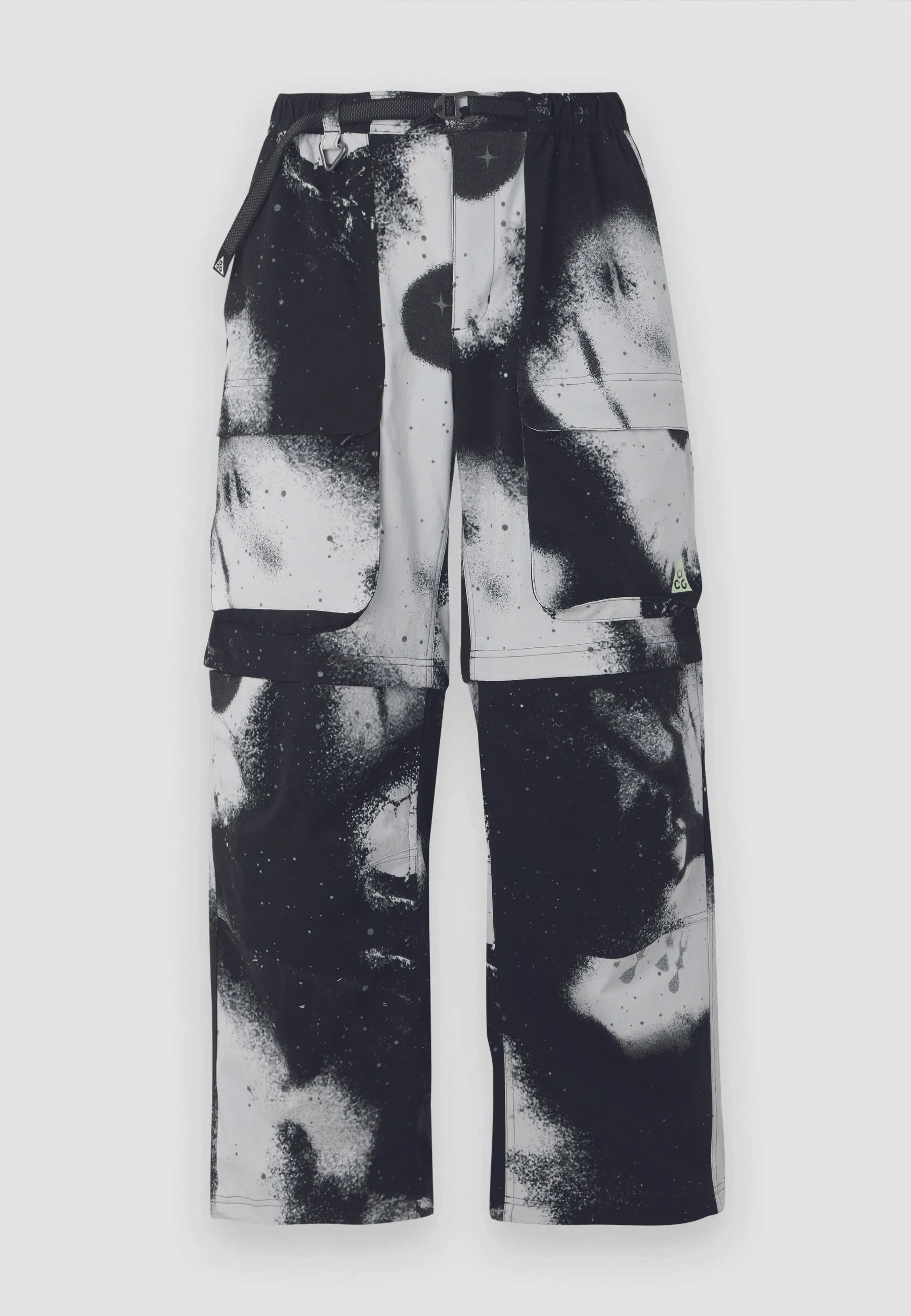 Pants from Nike ACG for 215 CHF via Zalando  (Copy)