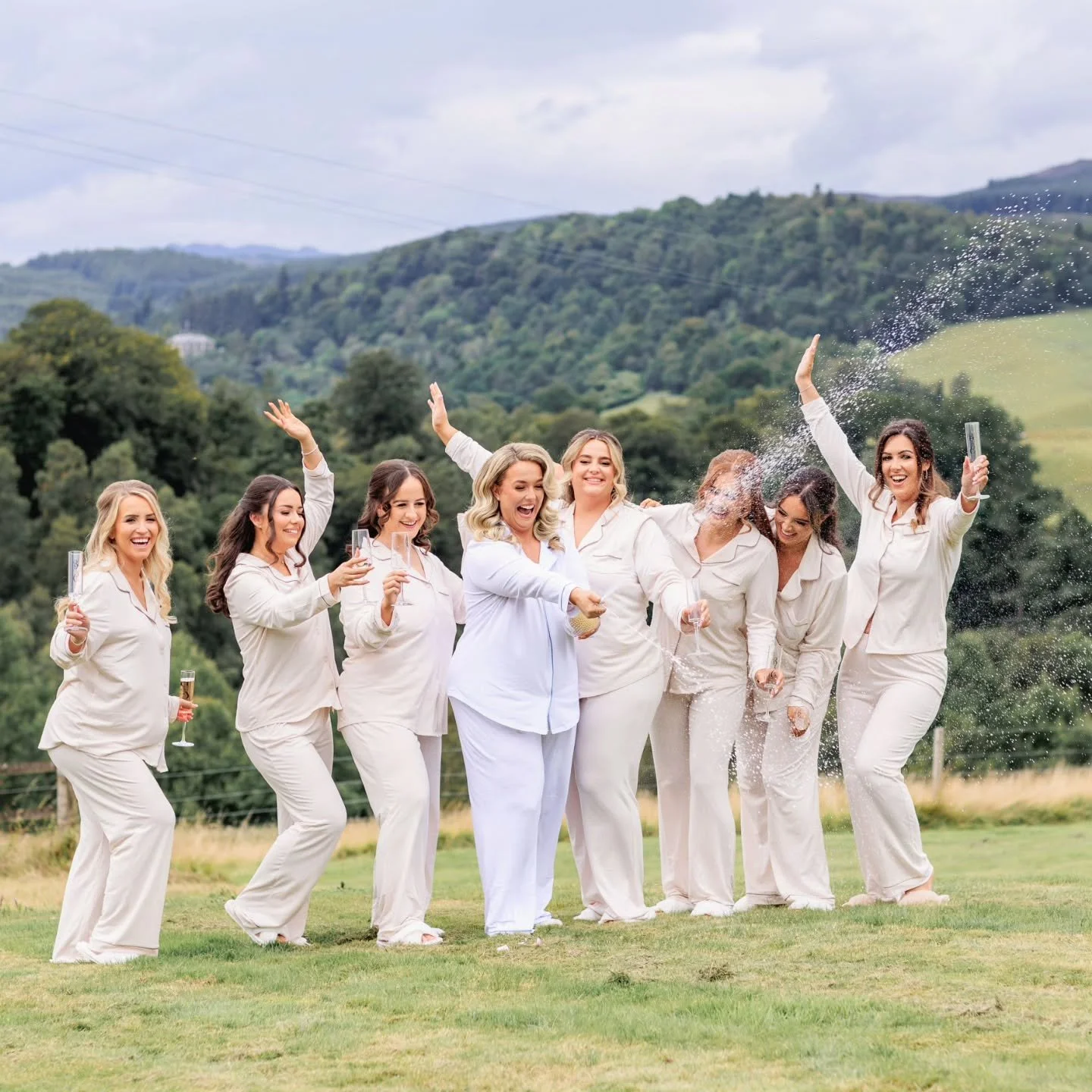 Becky &amp; her bridesmaids @crieffhydroresort
Make up @byjulietwinter
Hair @theladieslounge1
Celebrant @markthehumanist
Band @kasbahband 
Content @momentsbymalico 
#glasgowweddingphotographer #weddingphotographerglasgow #scottishwedding #brideandbri