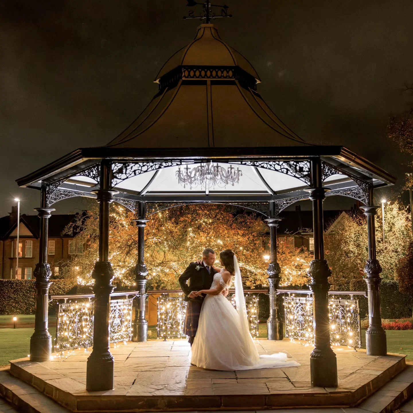 Gillian &amp; Steven @boclairhousehotel 
Make up @bellarougeartistry 
Celebrant @janicethecelebrant 
Content @bowandarrowcontent 
#glasgowweddingphotographer #weddingphotographerglasgow #scottishwedding #brideandbridesmaids #bridesmaids #Edinburghwed