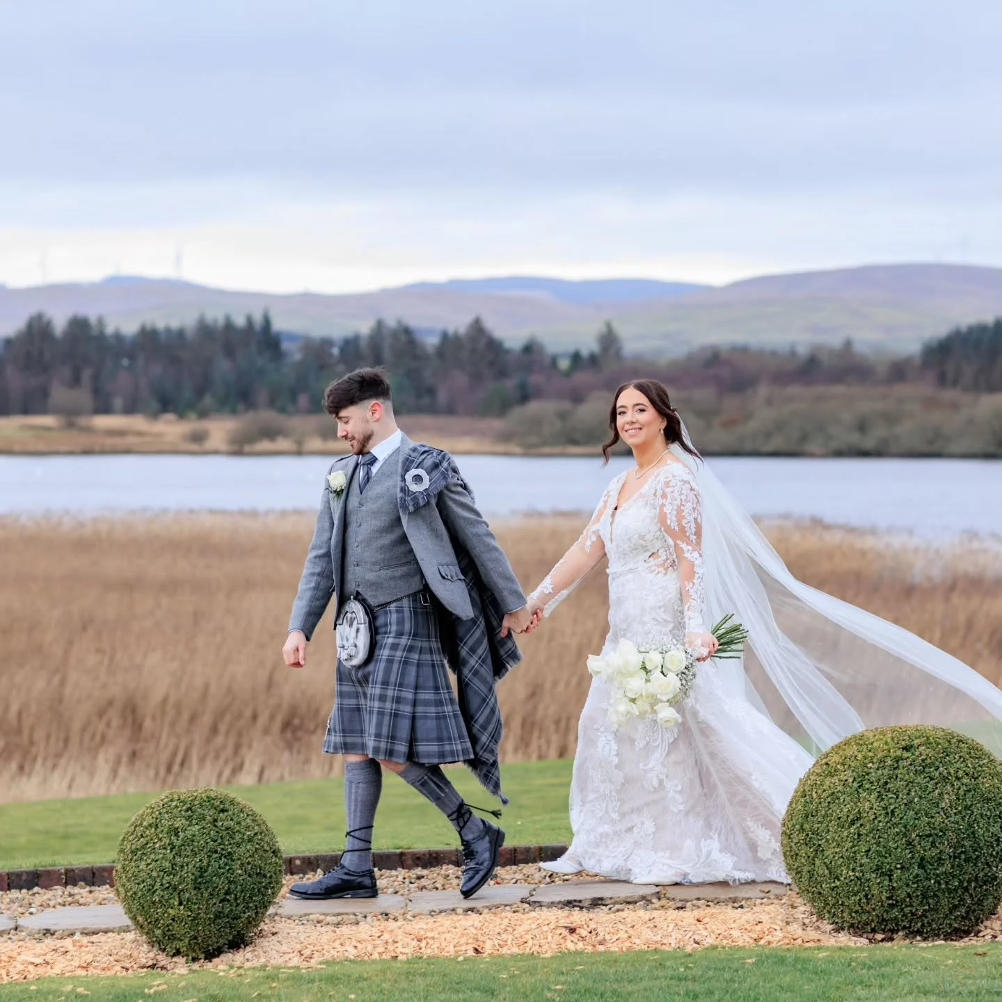 Congratulations to Mr &amp; Mrs McQuaker who got married yesterday at @lochsidehousehotel. Rachael &amp; Ryan had the most perfect and relaxed day and were a dream to photograph.
It was good to catch up with @bowandarrowcontent 
And meet @happytearsw