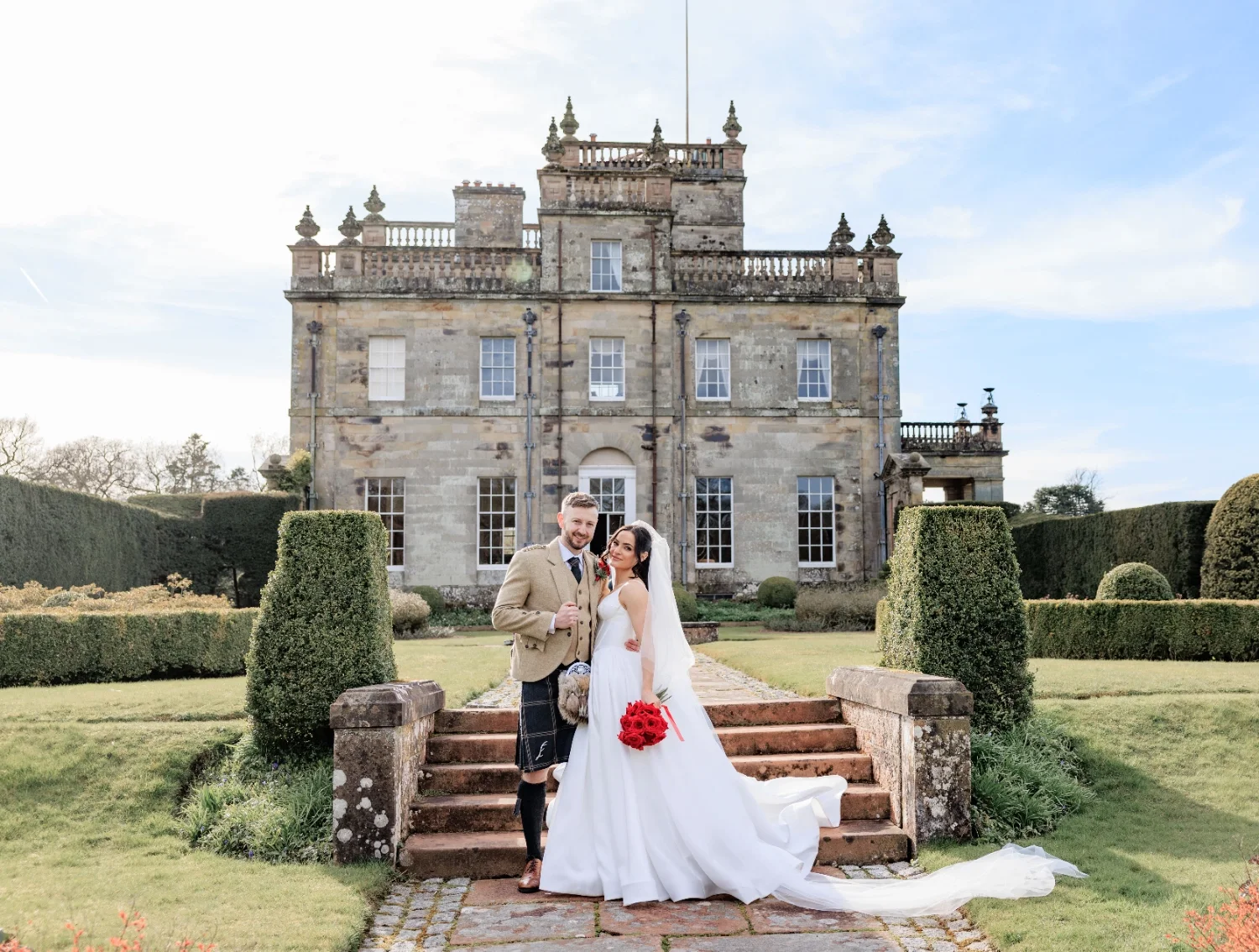 Kinmount House-Wedding photographer  Lyndsay &amp; David — A Wildly Joyful Kinmount House Celebration