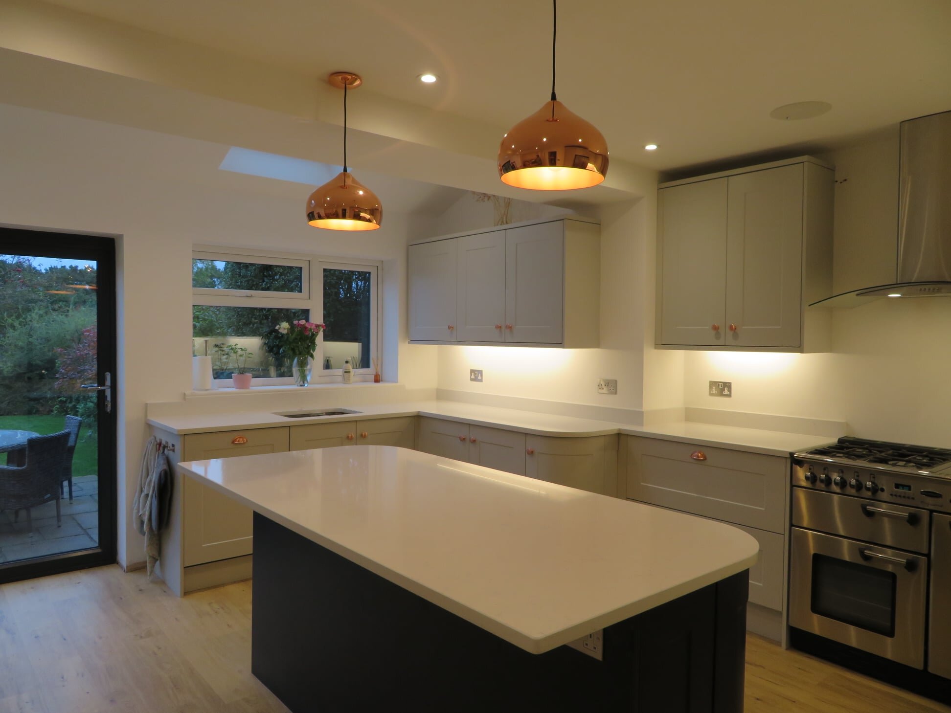 Arenastone_Bianco_Venato_Quartz_Guildford_05.jpeg