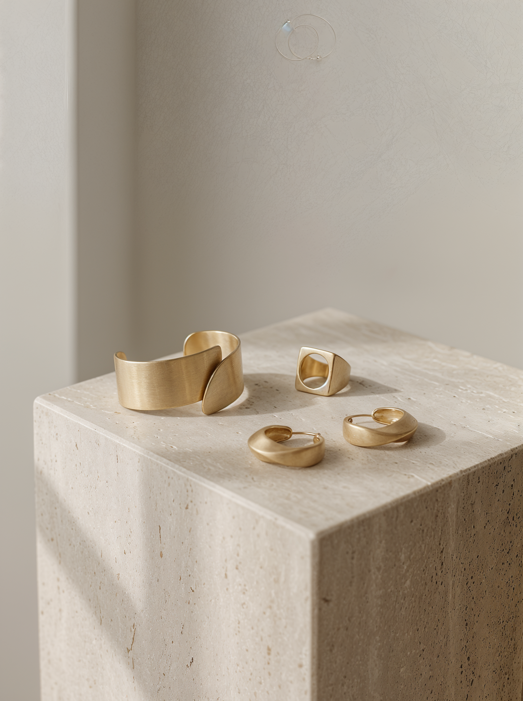 enhanced_ed453362-b4ba-4eff-b539-cd5b74ad035a-image (1).png