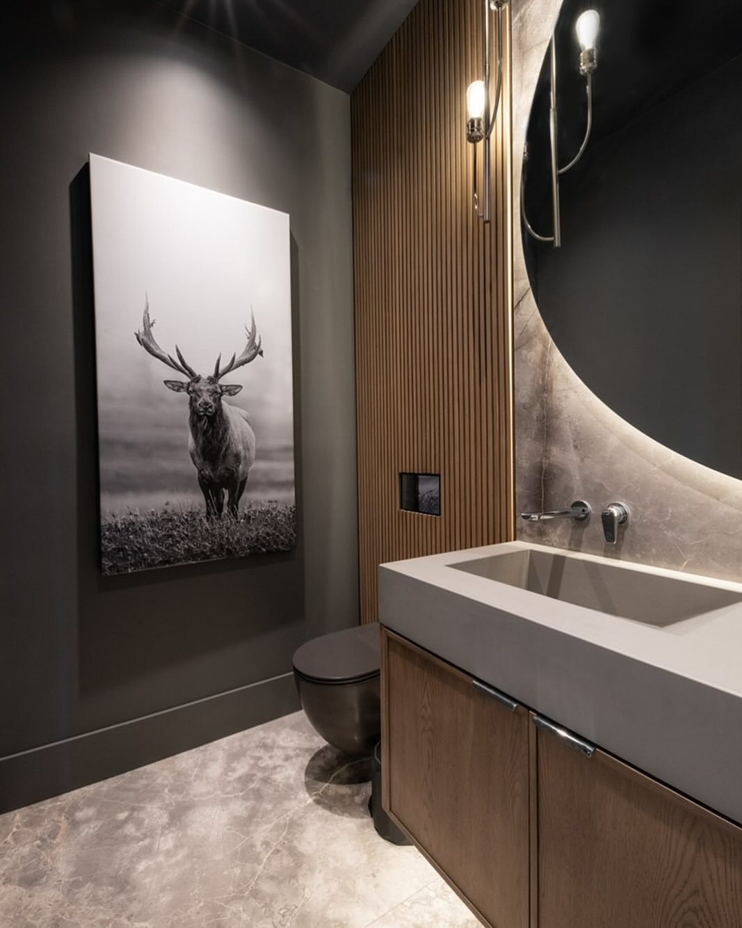 Who said powder rooms are boring!!! Not this stunning bathroom. We took this builder bath and customized it to create a hotel vibe.

This stunning piece of art was picked and provided by @danawalton. It completes this beautiful bathroom. 

Inquire ab