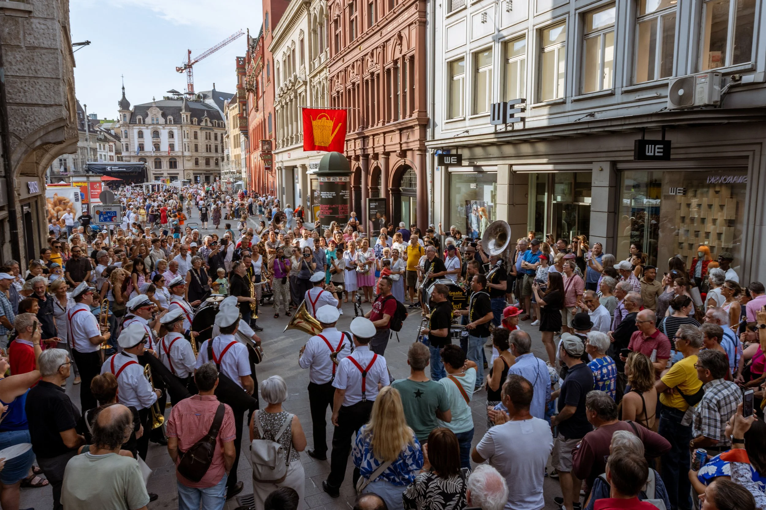 Em_Bebbi_sy_Jazz_2025_Live Mountain_GmbH_-11.JPG