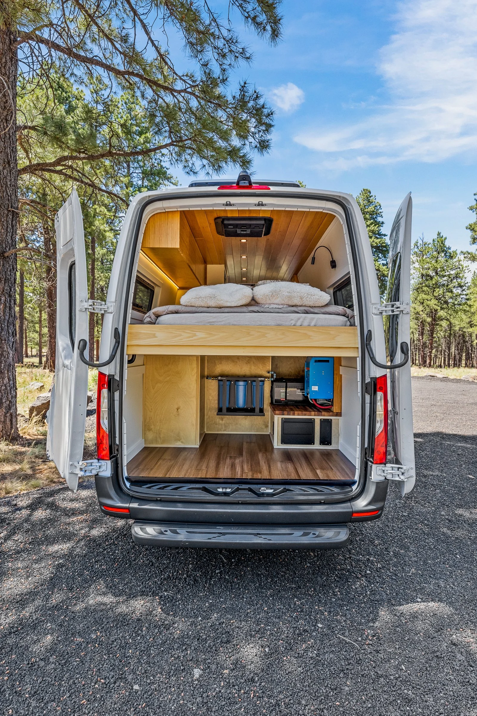 Camper Van LUX-6.jpeg