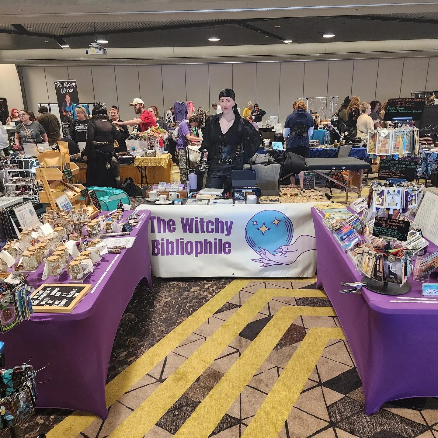 Today The Witchy Bibliophile is Westley the Dread Pirate Roberts at the @mysticmarketsemo! Come see me today until 6pm for upcycled tarot and oracle bookmarks, upcycled scrabble decor, bath soaks, herbal tea, and herbal tinctures! #capegirardeau #mys