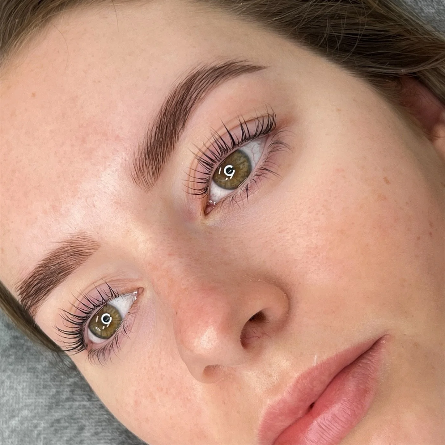 Only 5 weeks until Christmas! 🎄 
A little reminder to book before you miss out! 
Treatment: Lash lift / brow sculpt + tint
Therapist: Teisha 💖
#lashlift #lashliftandtint #lashes #brows #browwaxandtint