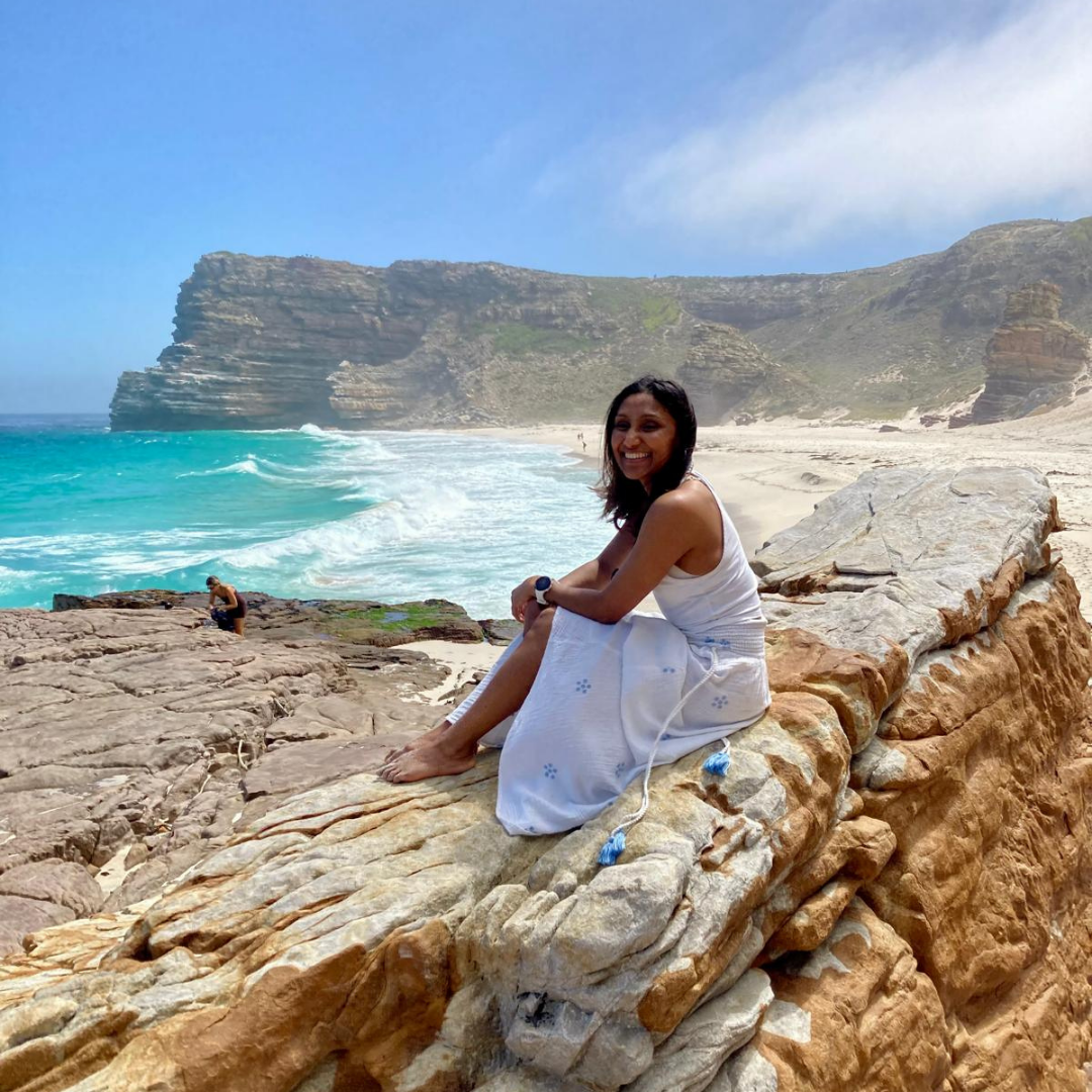 nila on boulders.png