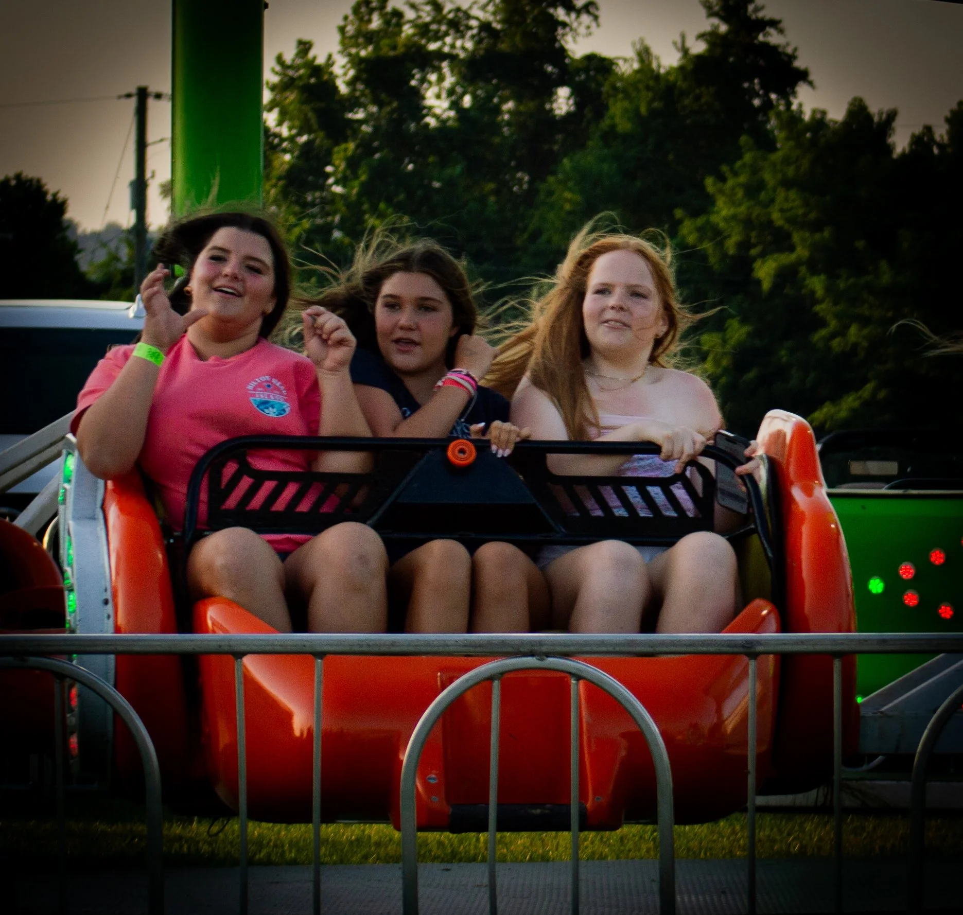 Gilrs on Ride_0135 .jpg