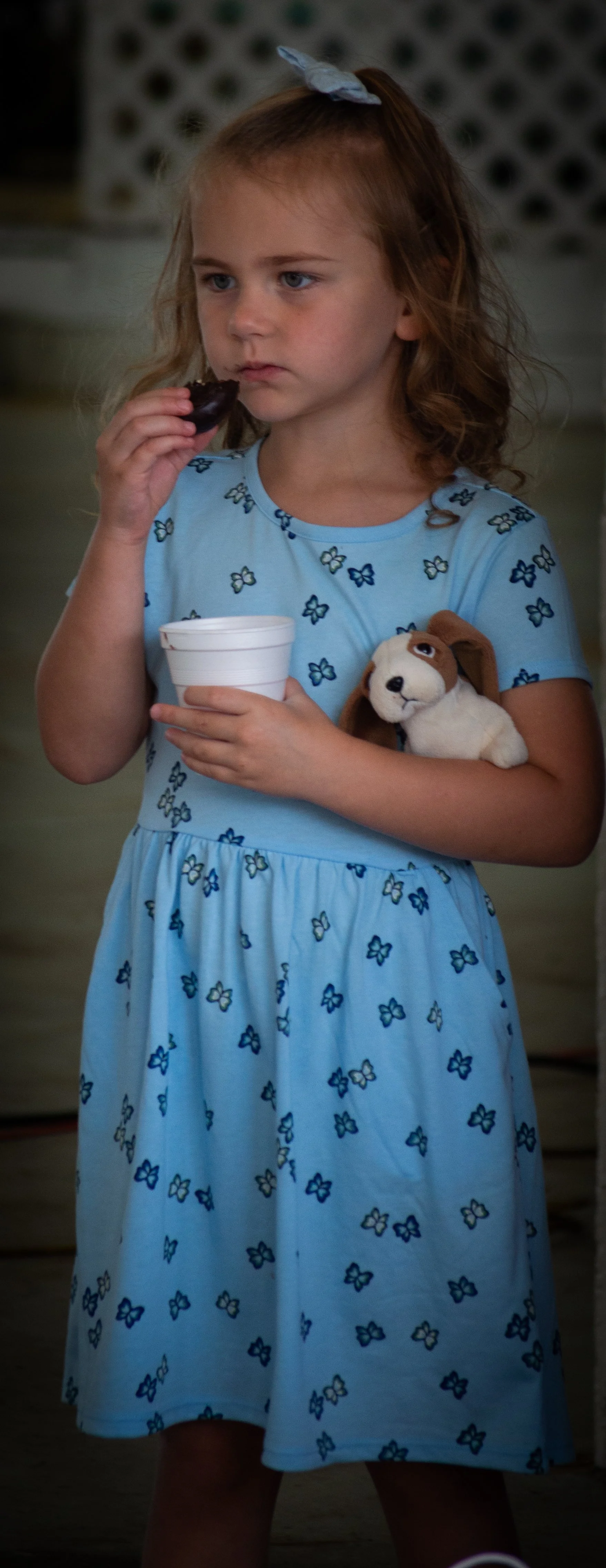 Enjoying a donut_0289 .jpg