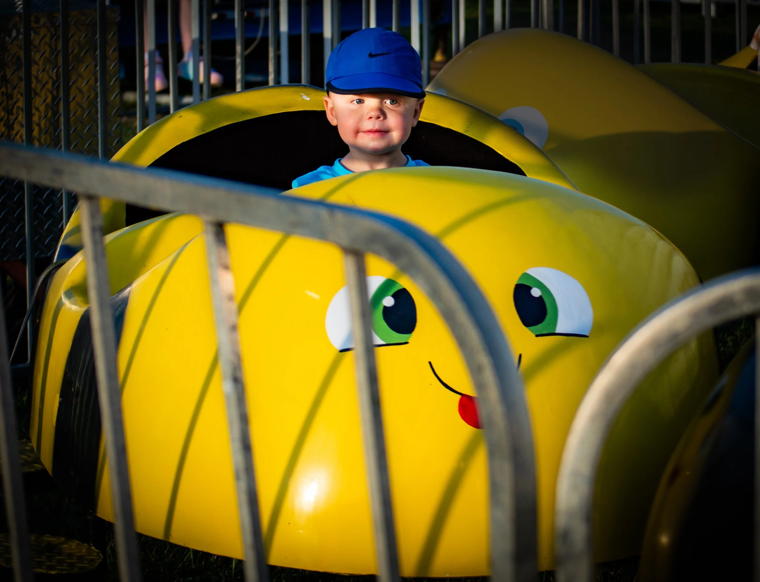 Boy on Bee_0142 .jpg