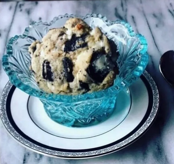 Cookie of the Week - COOKIES 'N' CREAM