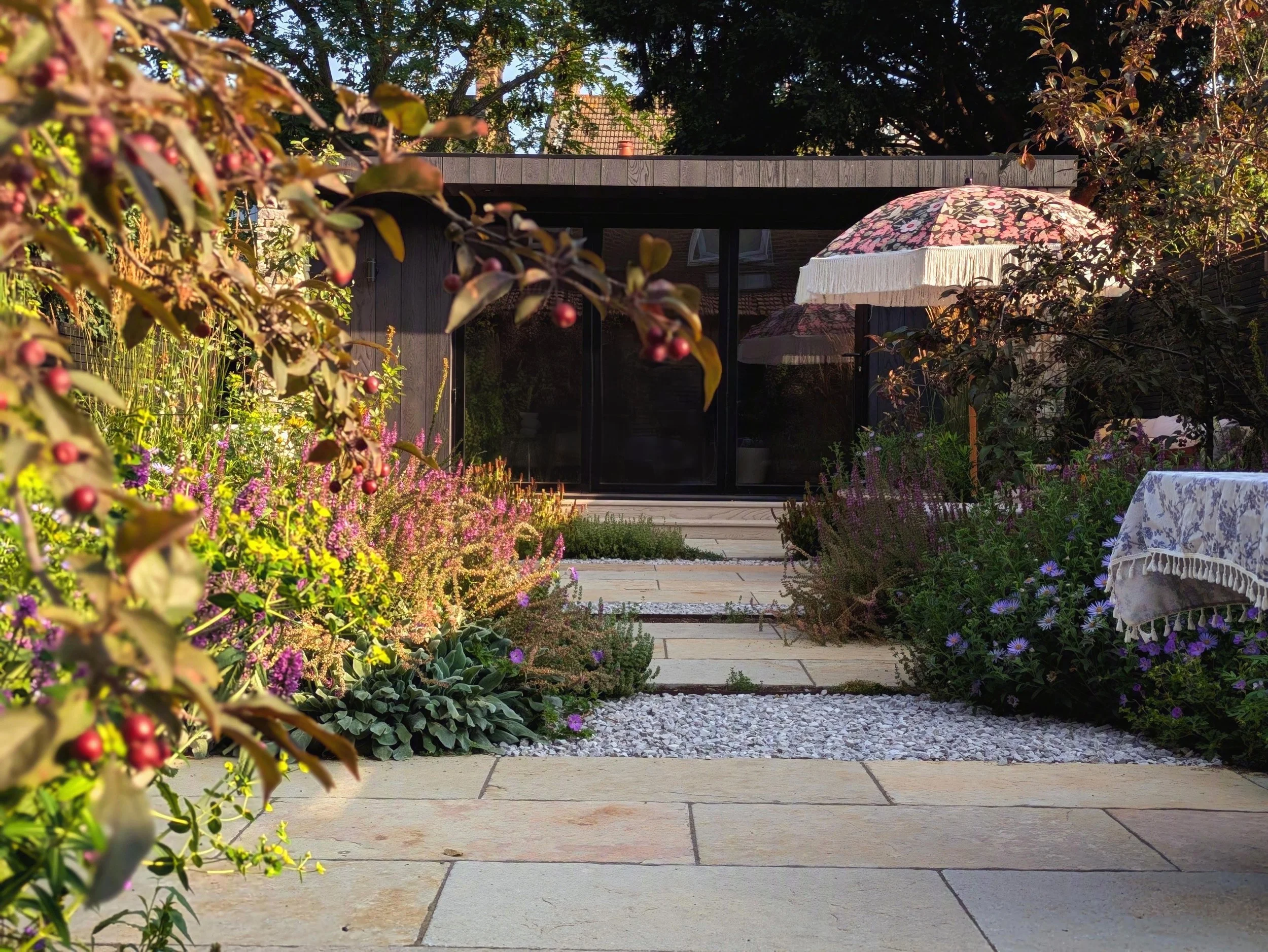 Pretty garden with lots of planting and garden room